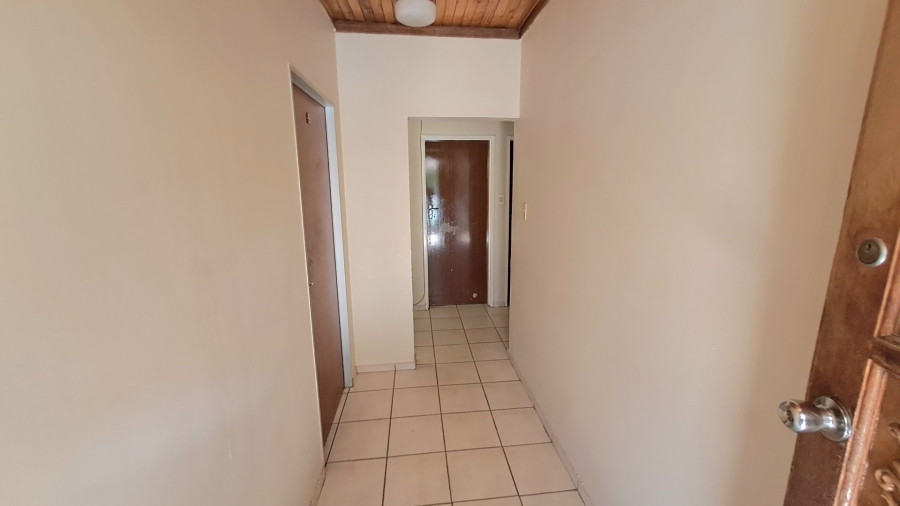 8 Bedroom Property for Sale in Brandwag Free State